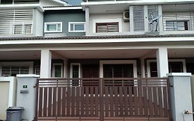 Duan Homestay Tambun